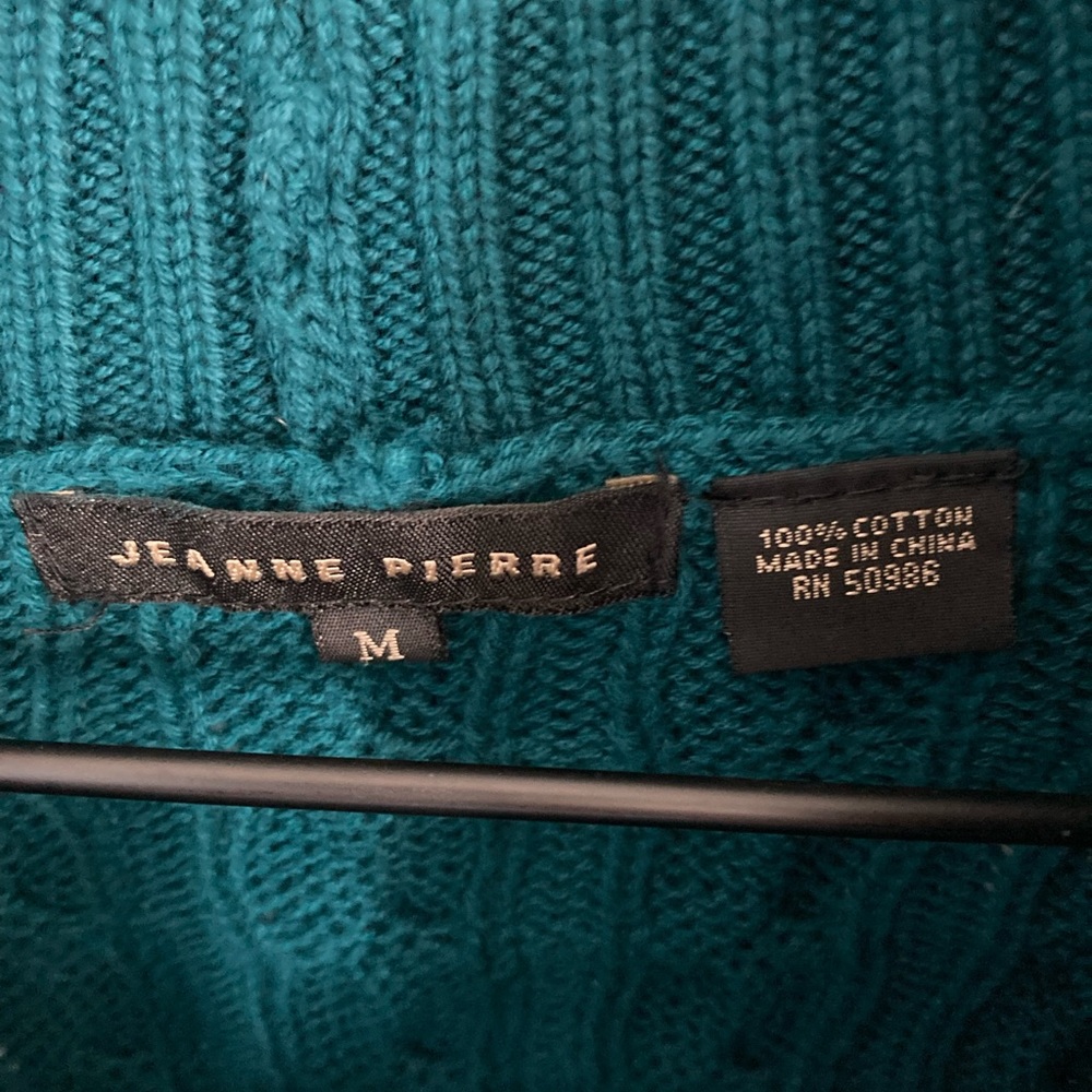 Jade Jean Pierre Medium Cotton cable cowl neck used sweater great condition - Picture 2 of 2